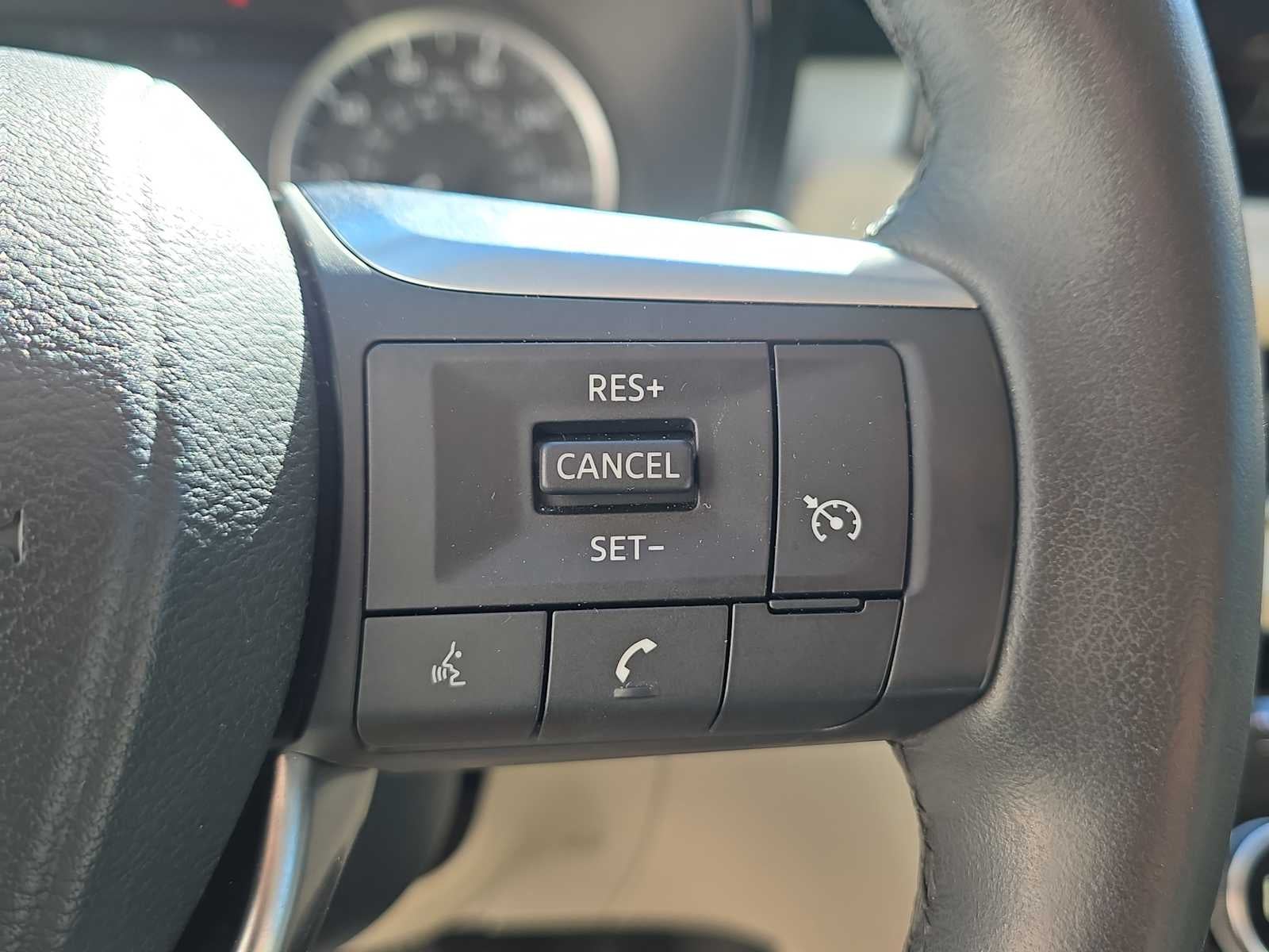 2023 INFINITI QX60 PURE