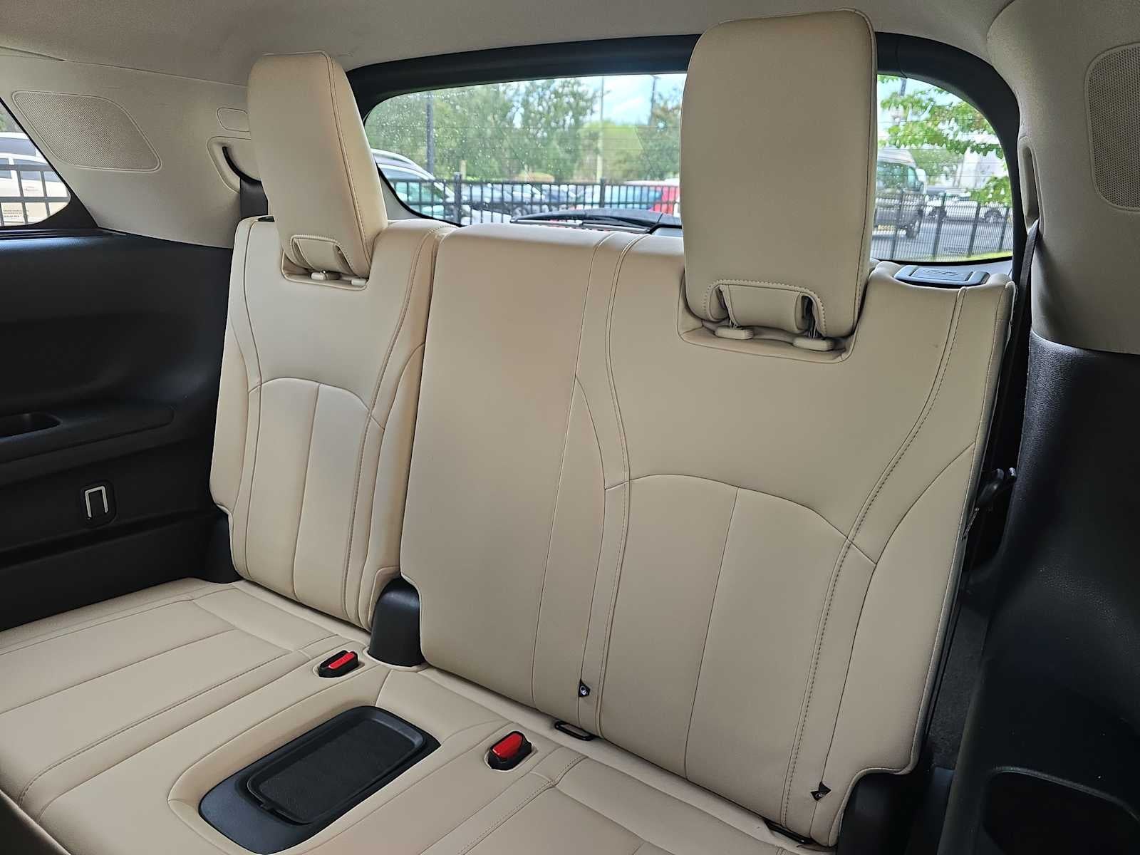 2024 INFINITI QX60 PURE