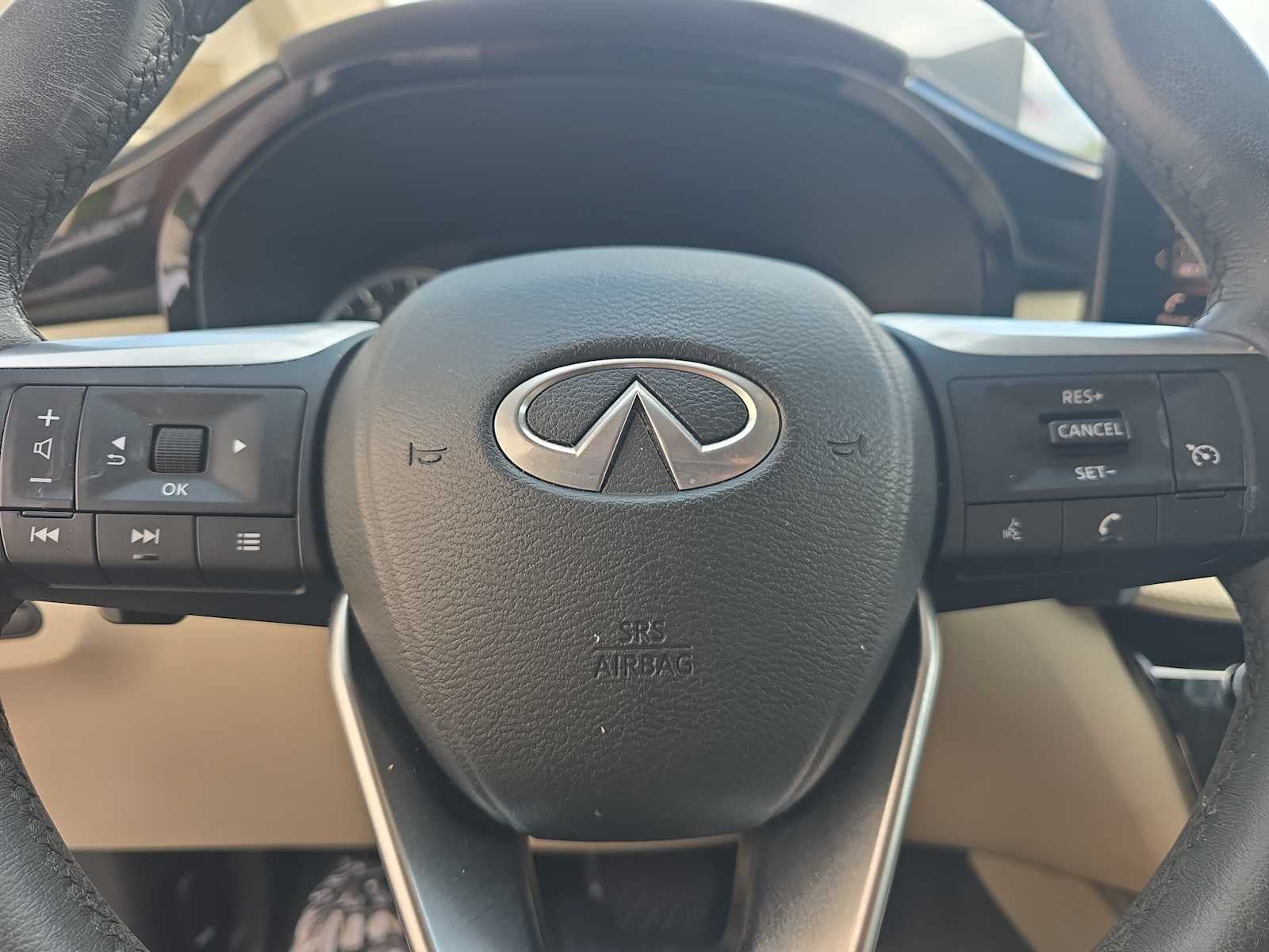 2024 INFINITI QX60 PURE