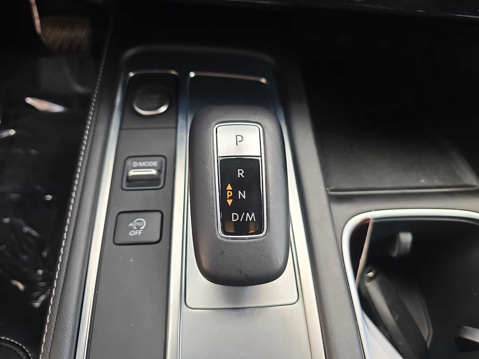 2023 INFINITI QX60 PURE