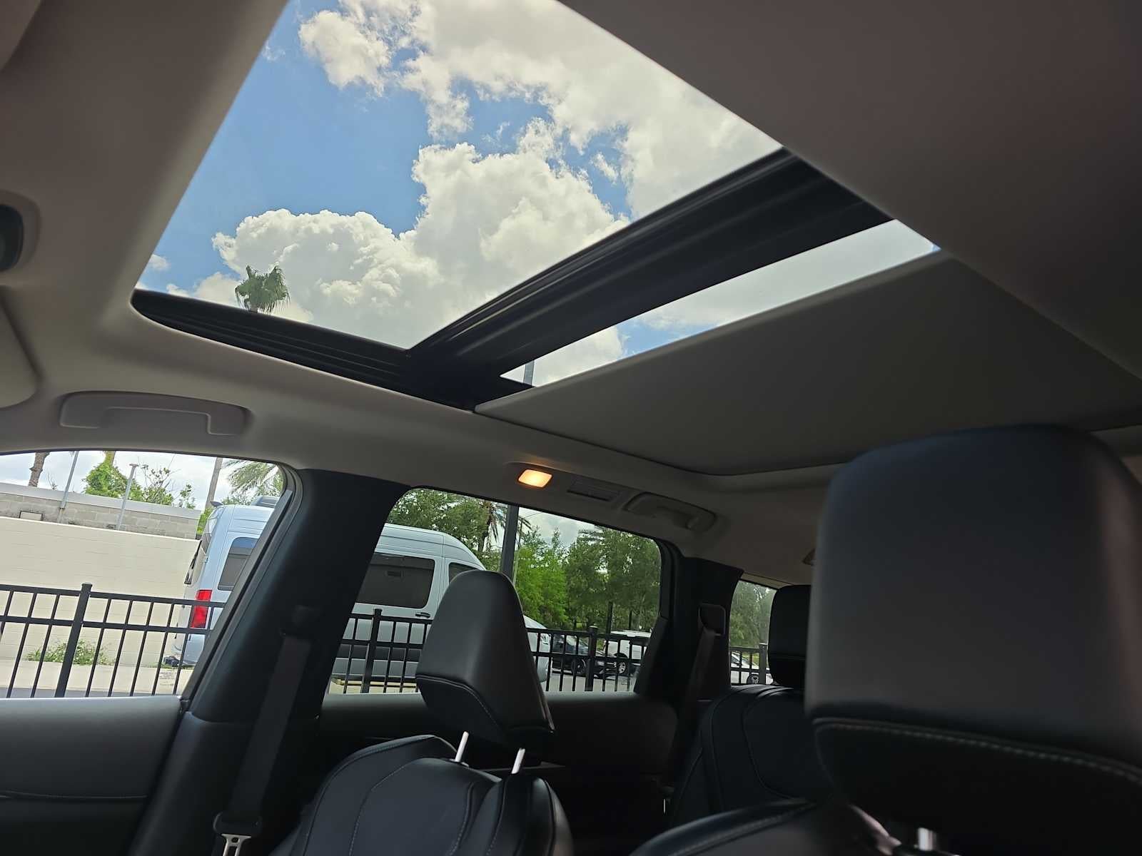 2023 INFINITI QX60 PURE