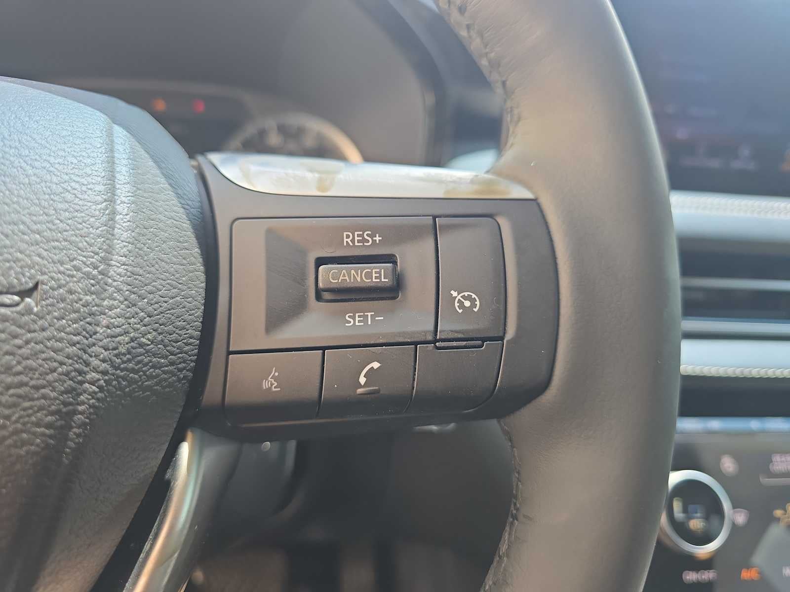 2023 INFINITI QX60 PURE
