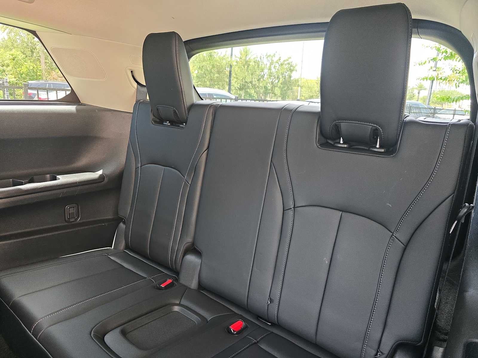2023 INFINITI QX60 PURE
