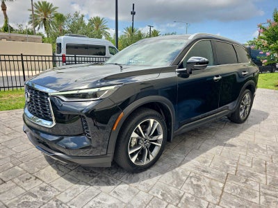 2023 INFINITI QX60 LUXE