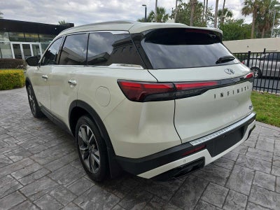 2023 INFINITI QX60 LUXE