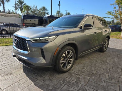 2023 INFINITI QX60 LUXE