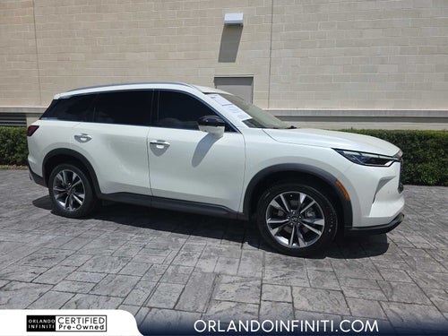 2023 INFINITI QX60 LUXE
