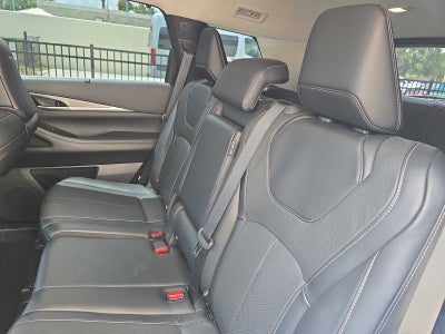 2023 INFINITI QX60 LUXE