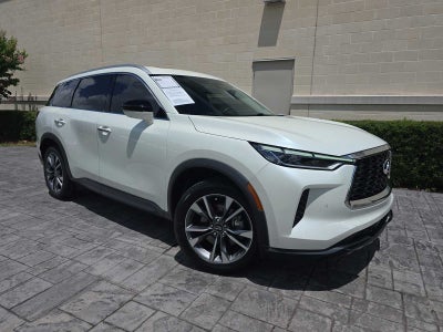 2023 INFINITI QX60 LUXE