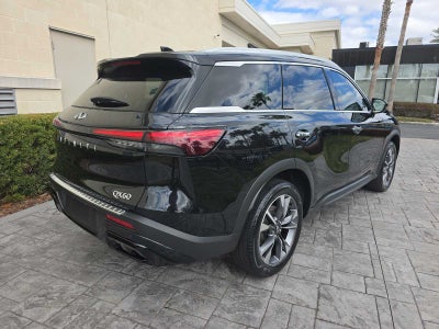 2023 INFINITI QX60 LUXE