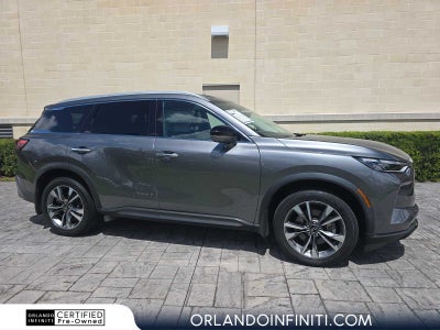 2023 INFINITI QX60 LUXE