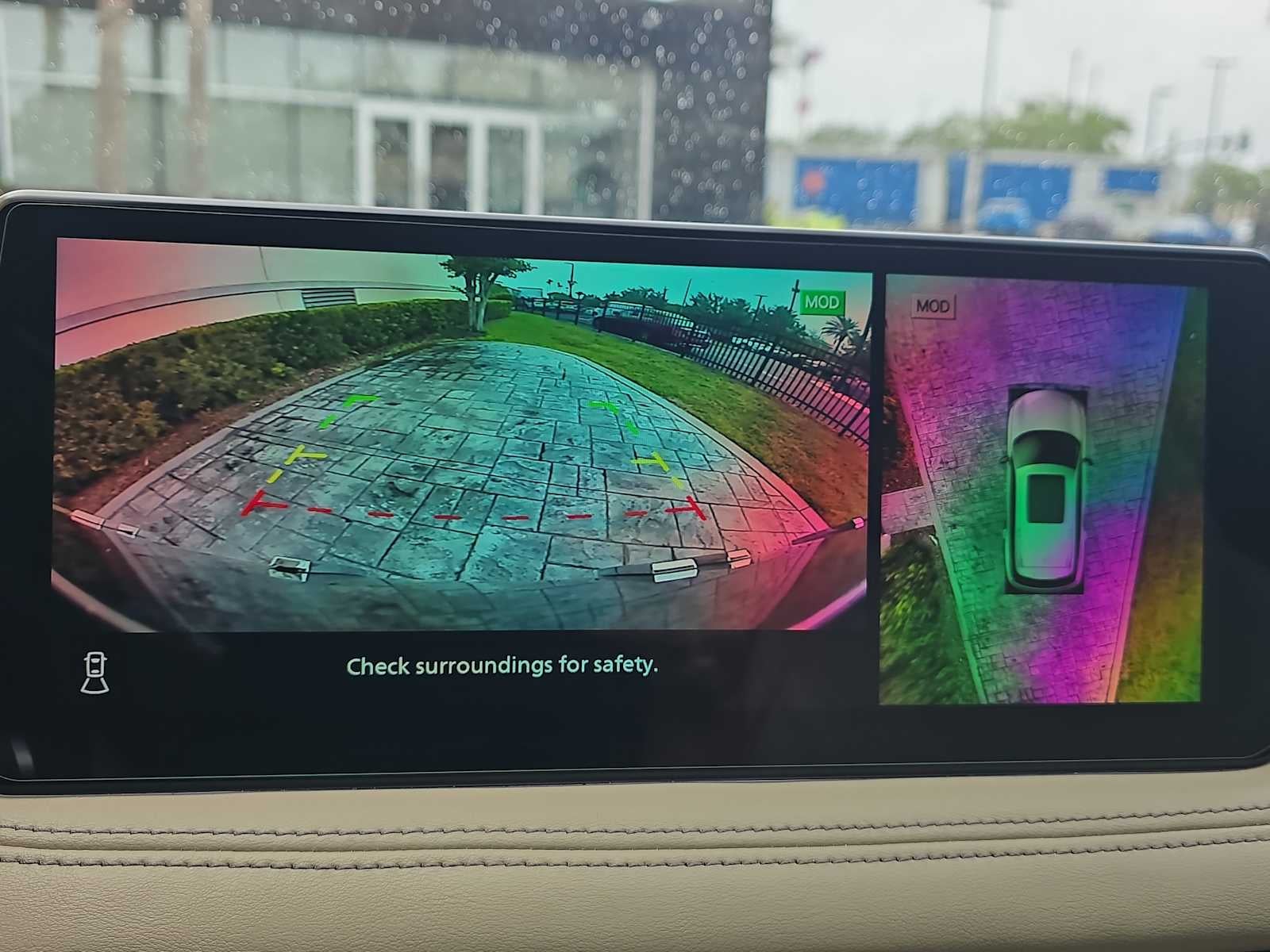 2022 INFINITI QX60 LUXE