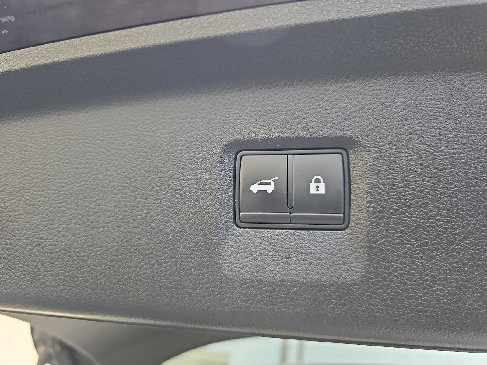 2022 INFINITI QX60 LUXE