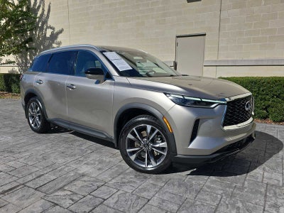 2023 INFINITI QX60 LUXE