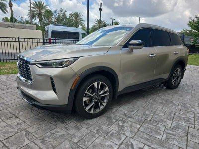 2023 INFINITI QX60 LUXE