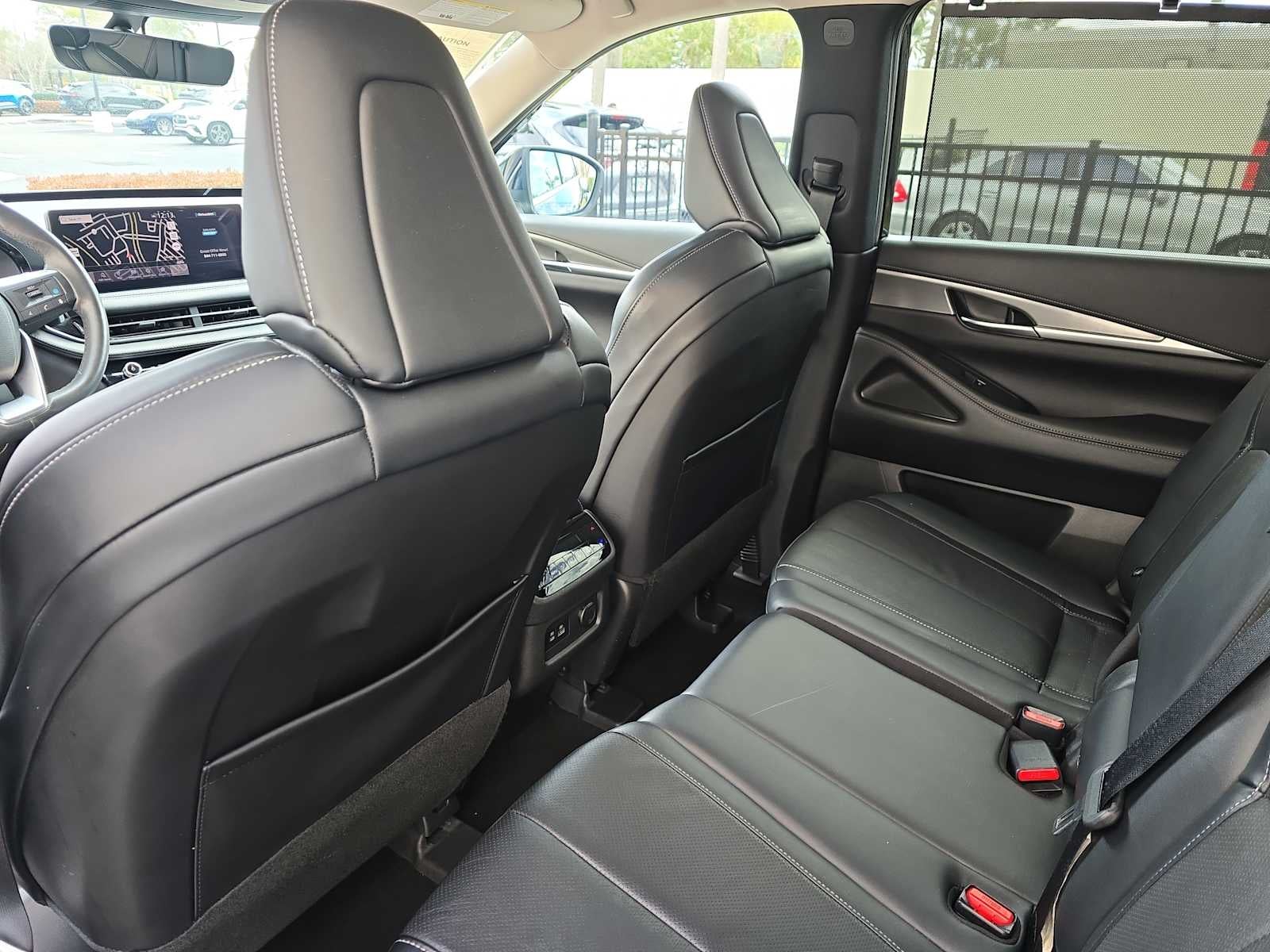 2023 INFINITI QX60 LUXE