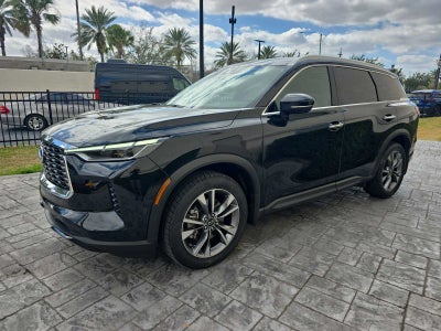 2023 INFINITI QX60 LUXE