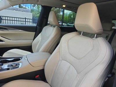 2023 INFINITI QX60 LUXE