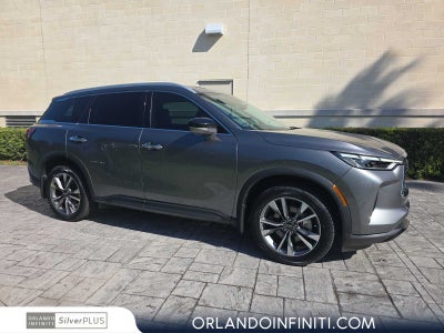 2023 INFINITI QX60 LUXE