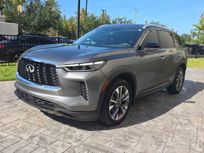 2023 INFINITI QX60 LUXE