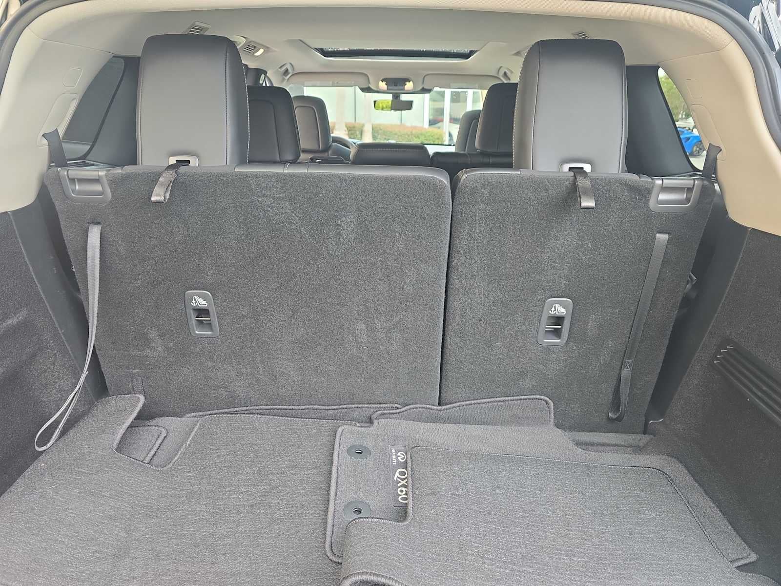 2024 INFINITI QX60 LUXE