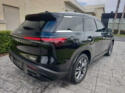 2024 INFINITI QX60 LUXE