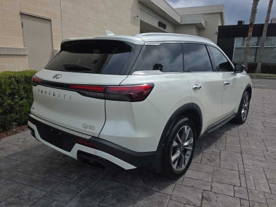 2023 INFINITI QX60 LUXE