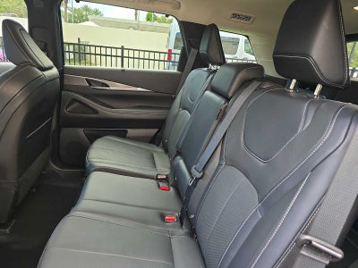 2023 INFINITI QX60 LUXE
