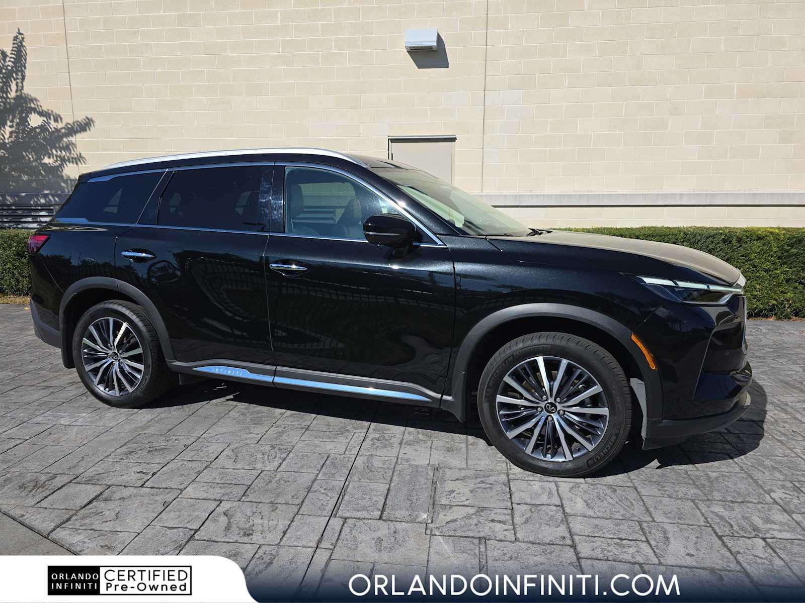 2023 INFINITI QX60 SENSORY