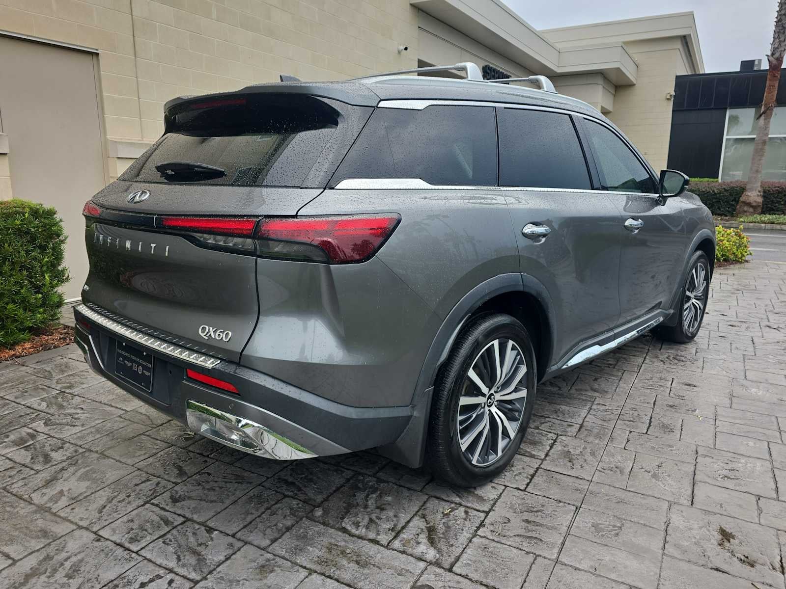 2022 INFINITI QX60 SENSORY