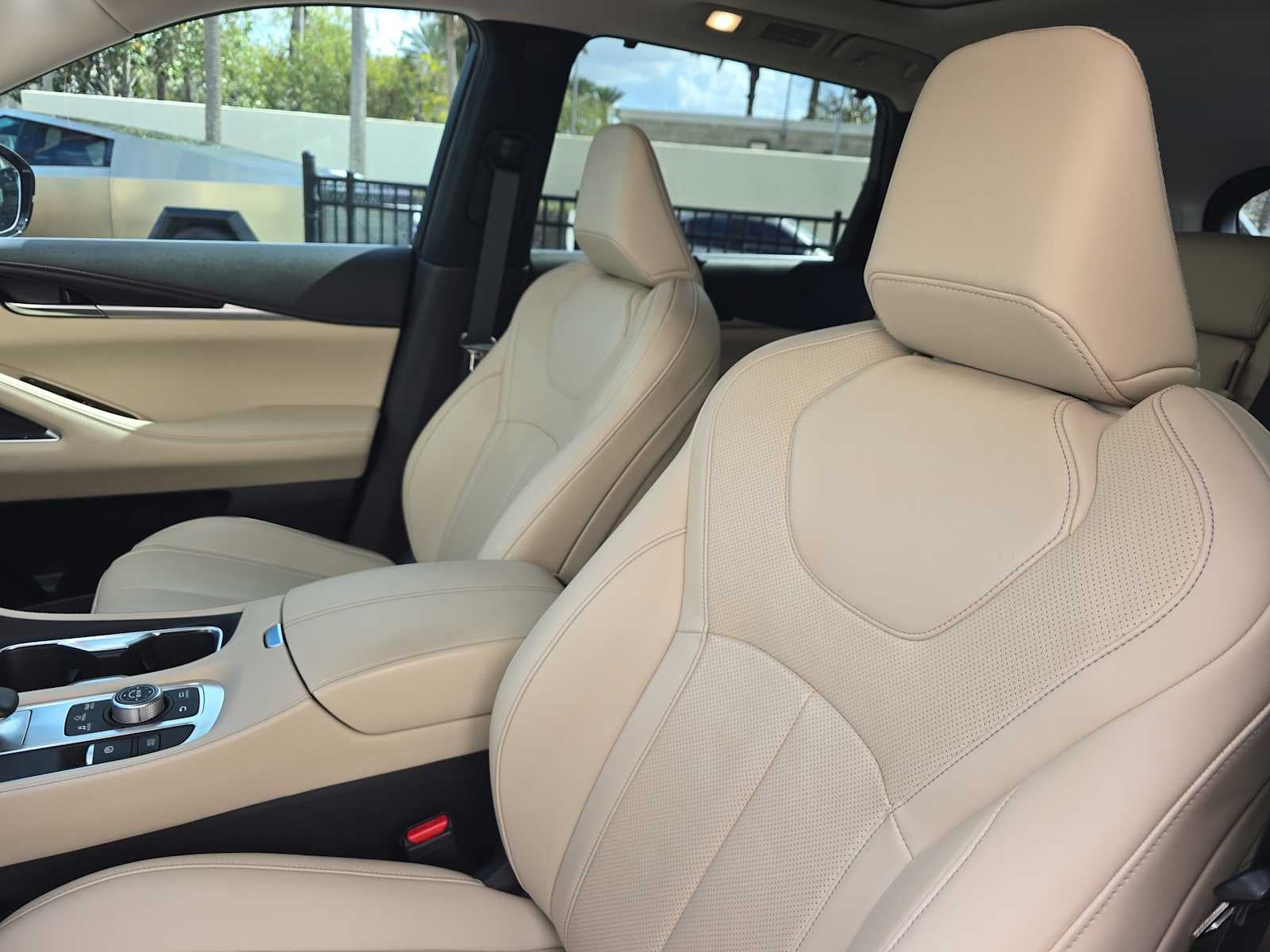 2022 INFINITI QX60 SENSORY