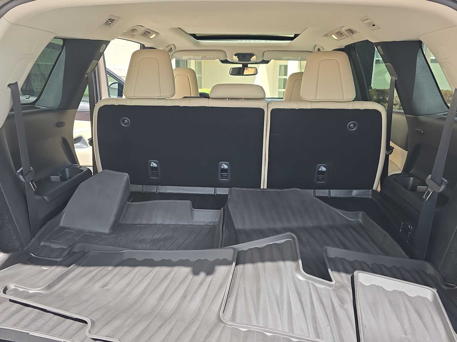 2022 INFINITI QX60 SENSORY