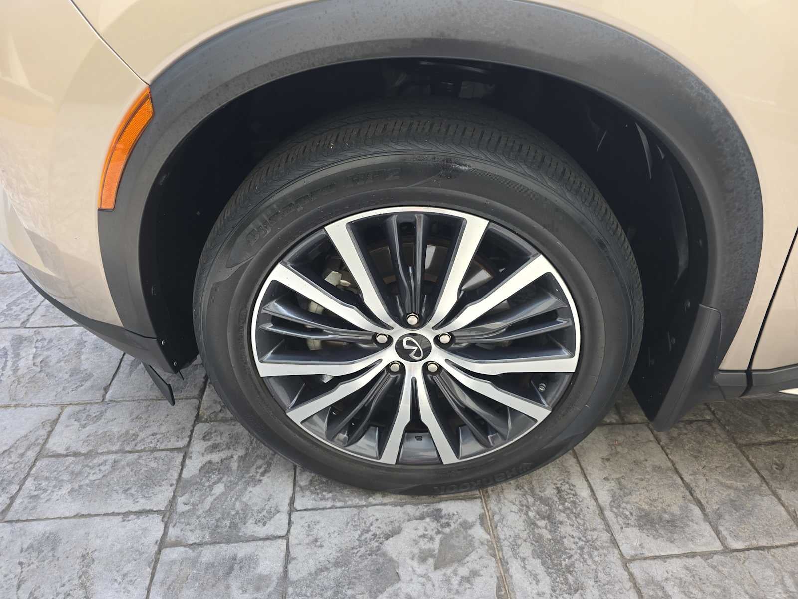 2022 INFINITI QX60 SENSORY