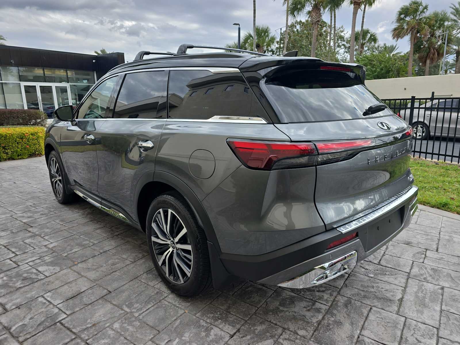 2022 INFINITI QX60 AUTOGRAPH