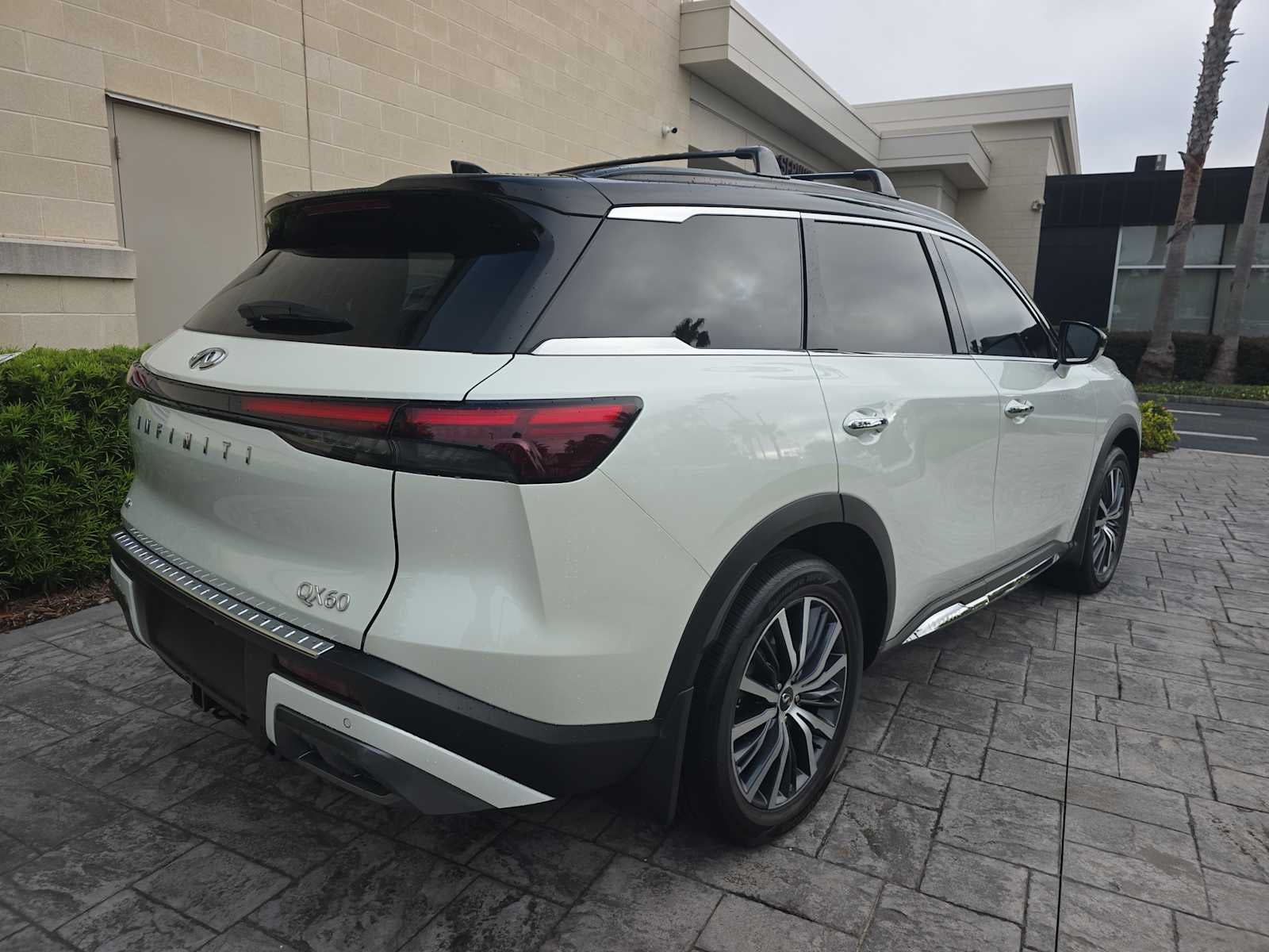 2024 INFINITI QX60 AUTOGRAPH