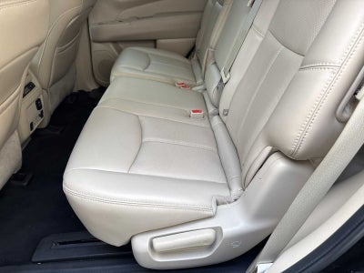 2017 Nissan Pathfinder Platinum