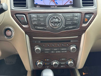 2017 Nissan Pathfinder Platinum