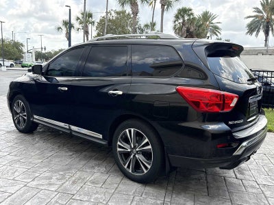 2017 Nissan Pathfinder Platinum