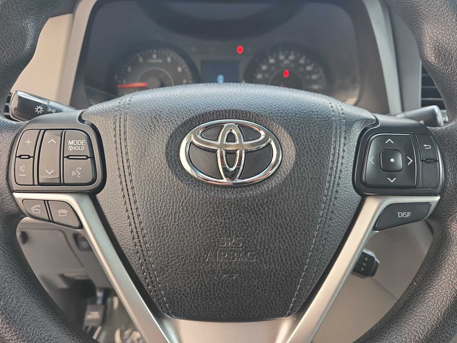 2016 Toyota Sienna LE