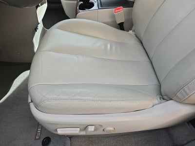 2014 Toyota Sienna XLE