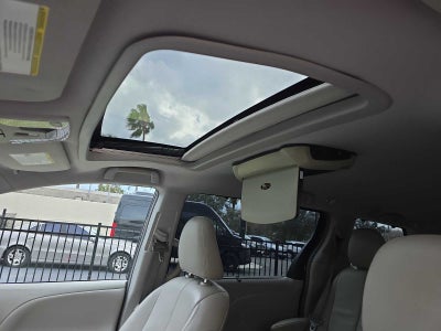2014 Toyota Sienna XLE