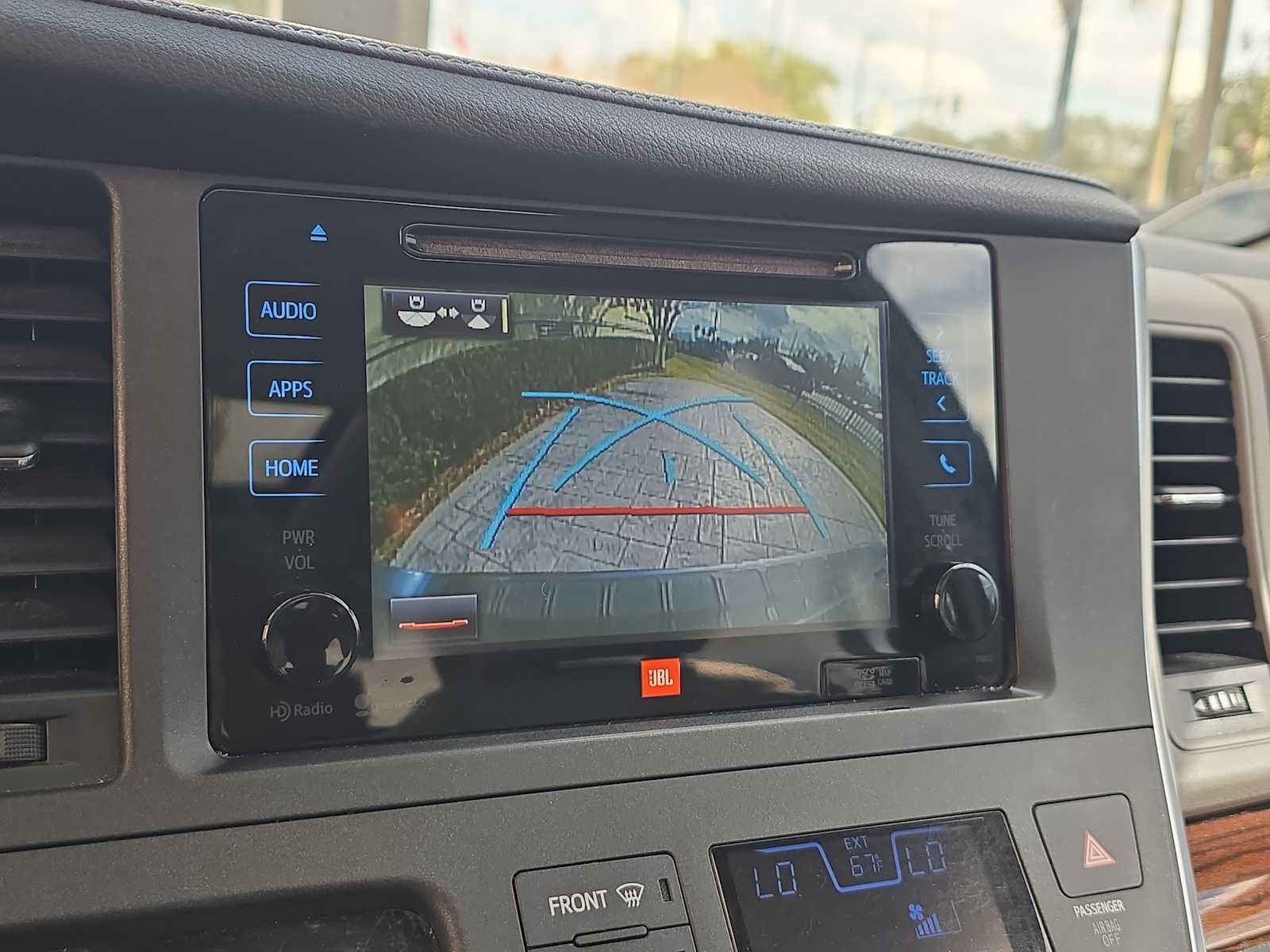 2015 Toyota Sienna Ltd