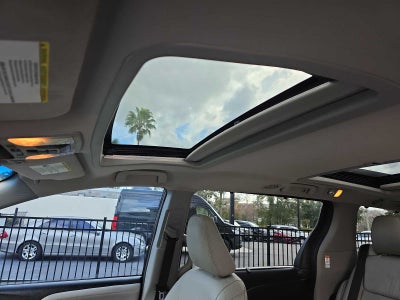 2015 Toyota Sienna Ltd