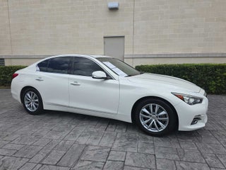 2015 INFINITI Q50 Premium