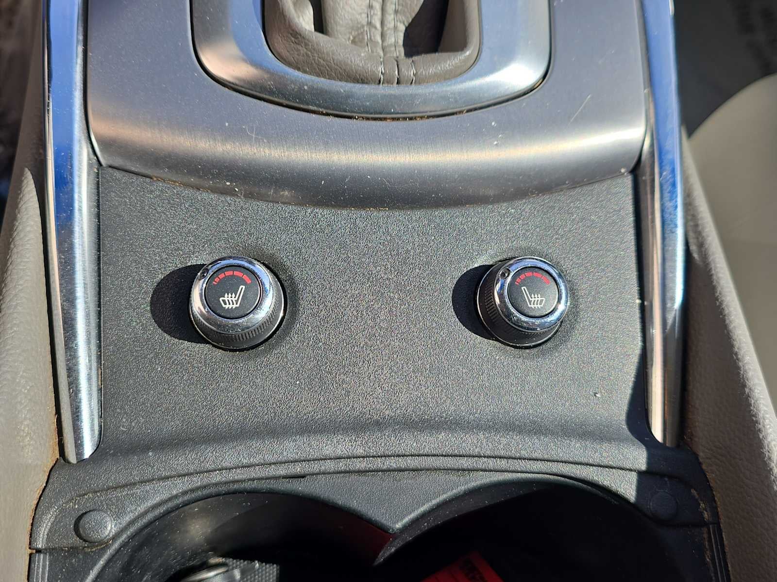 2015 INFINITI Q40 4dr Sdn RWD