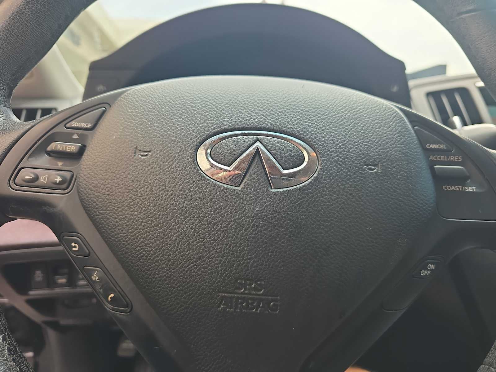 2013 INFINITI G37 Sedan x