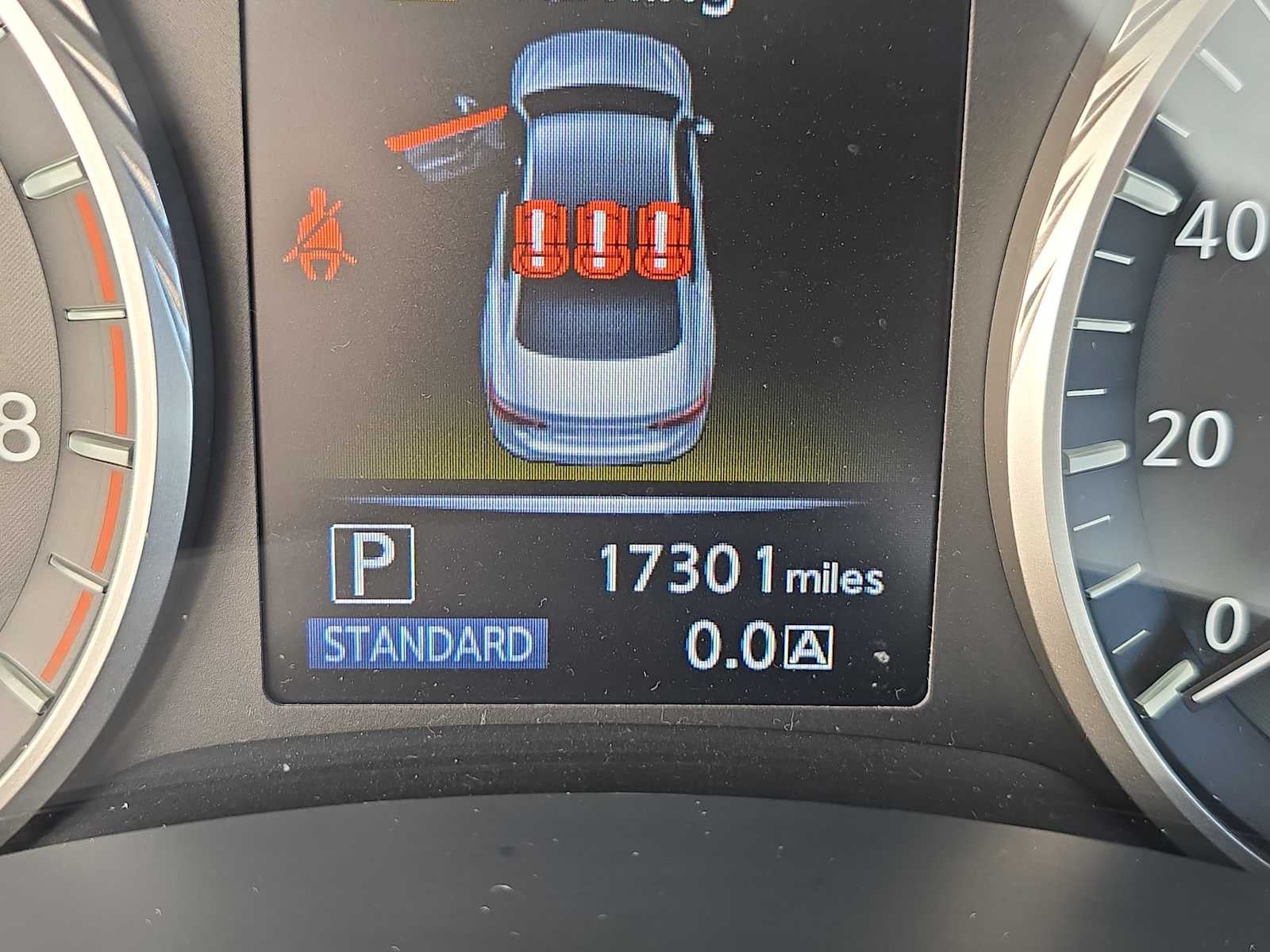 2023 INFINITI Q50 LUXE