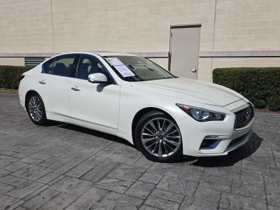 2023 INFINITI Q50 LUXE