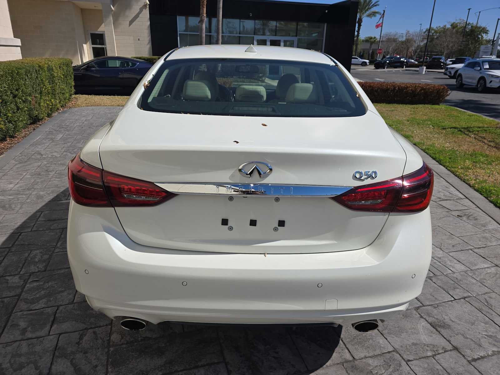 2023 INFINITI Q50 LUXE