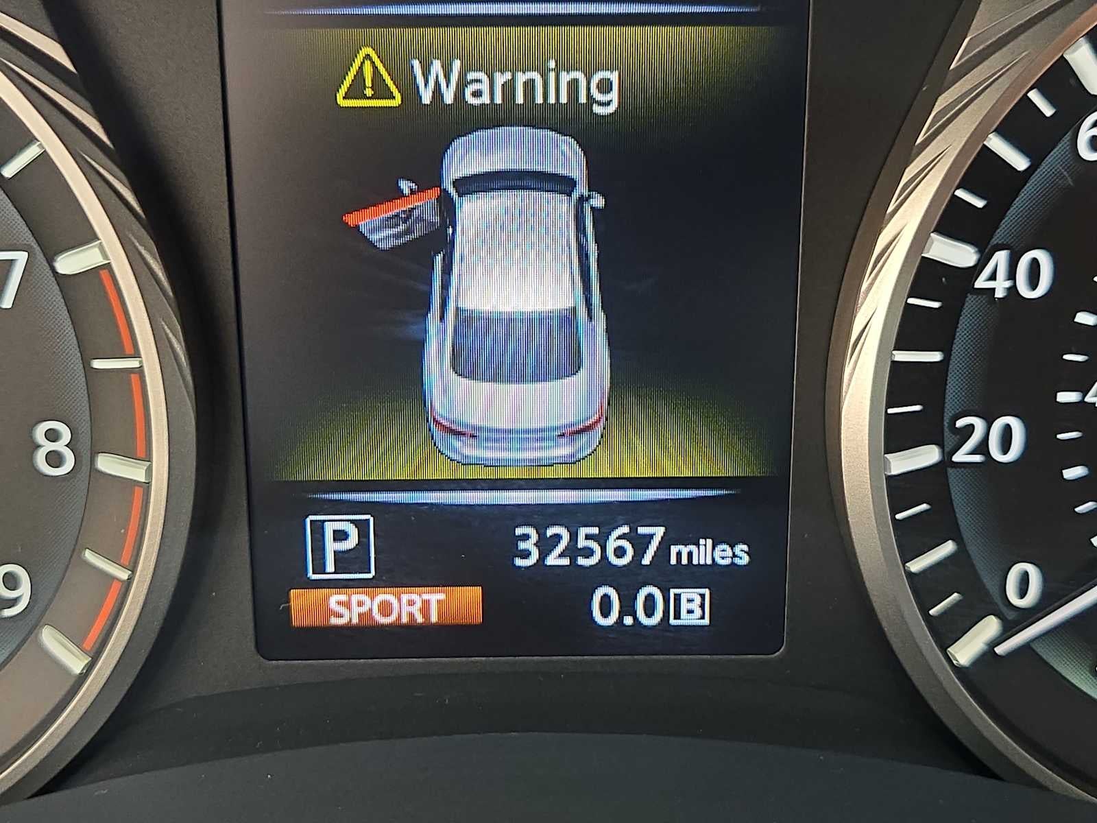 2023 INFINITI Q50 LUXE